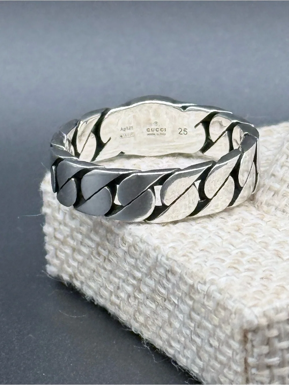 Gucci Sterling Silver Interlocking Curb Chain Ring Size 11